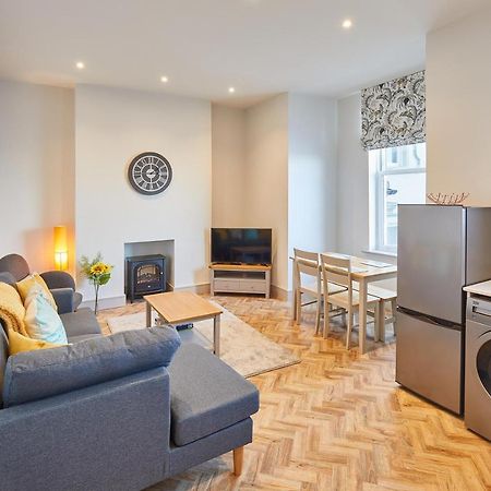 Host & Stay - 2 Maritime Apartments Scarborough Exteriör bild